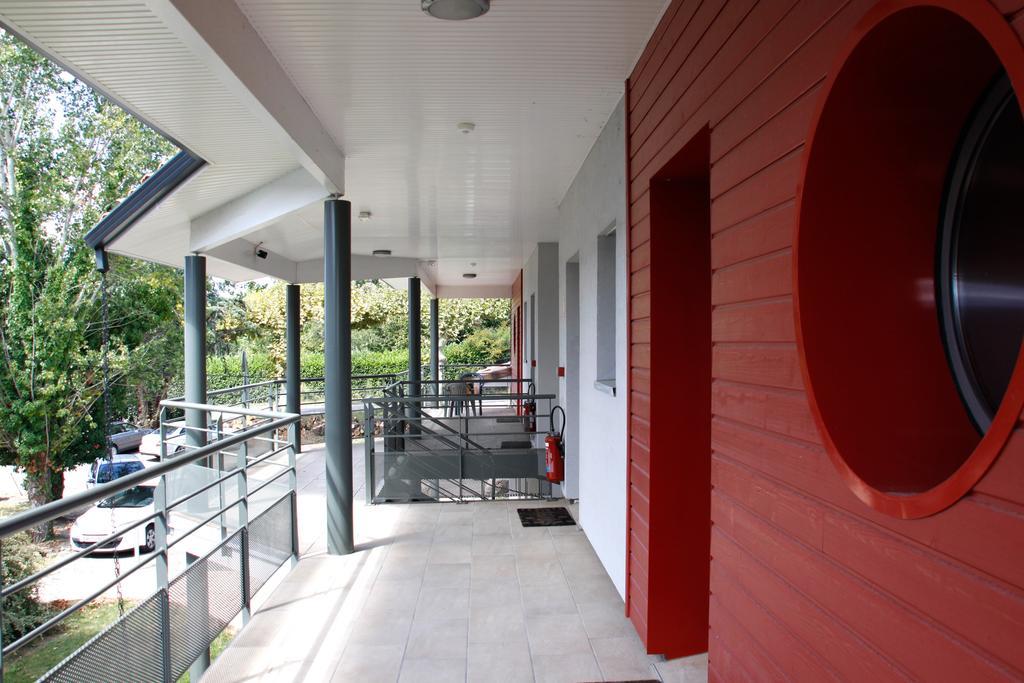 Logis Hotels - Hotel Et Restaurant Le Relais Des Garrigues Grisolles (Tarn-et-Garonne) Exterior foto