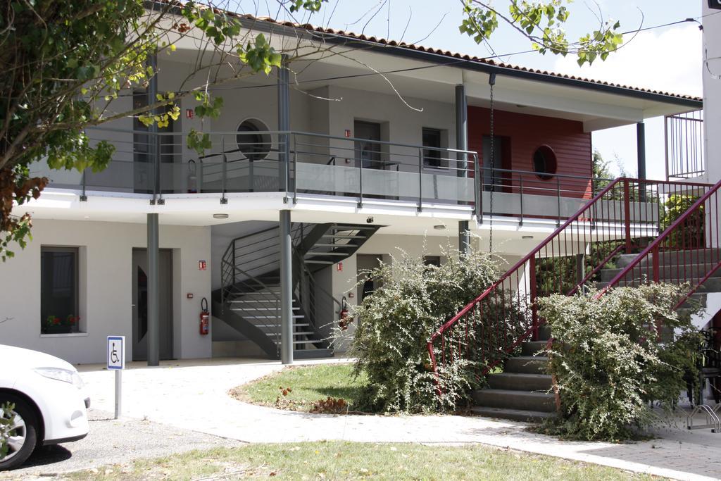 Logis Hotels - Hotel Et Restaurant Le Relais Des Garrigues Grisolles (Tarn-et-Garonne) Exterior foto